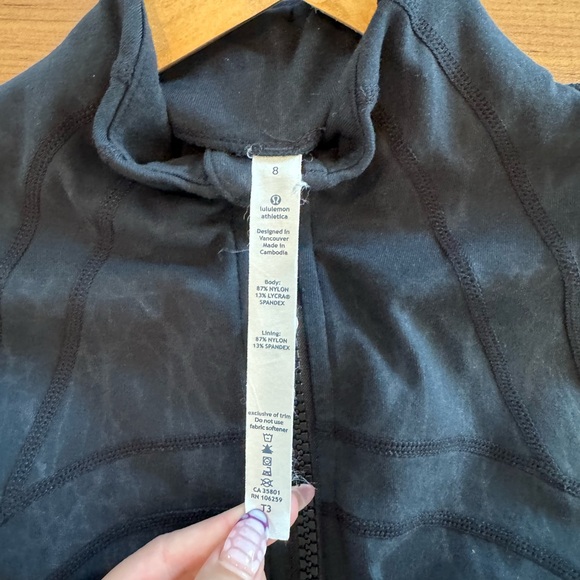 lululemon black define jacket - Picture 3 of 3
